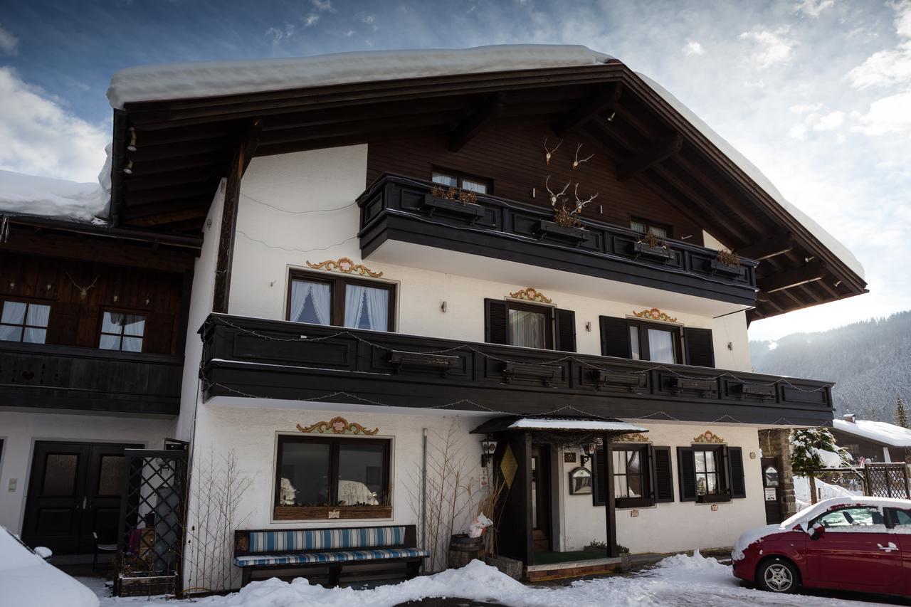 Deva Hotel Kaiserblick Reit im Winkl Exterior photo